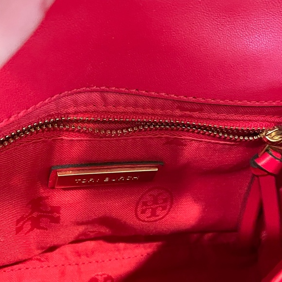 Tory Burch quilted crossbody red bag/shoulder bag/satchel - Picture 11 of 15